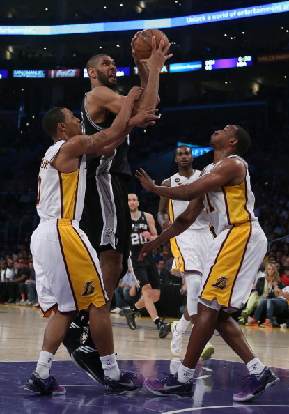 穿着颜色鲜 穿着颜色鲜